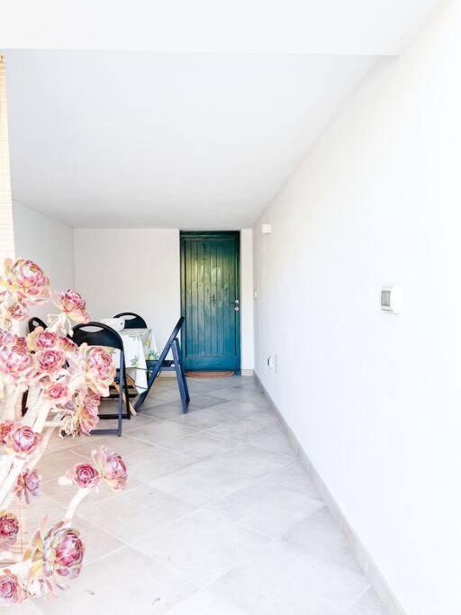 Hibryd: In Centro, A Due Passi Dal Mare Villa Oristano Ngoại thất bức ảnh